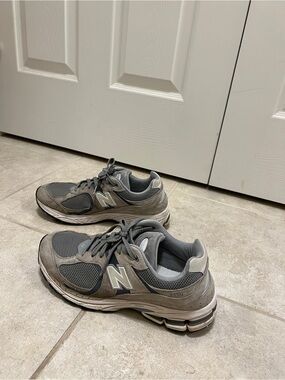 New Balance Grey and Black Men's 2002R Sneakers